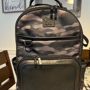 Itzy Ritzy boss camo backpack